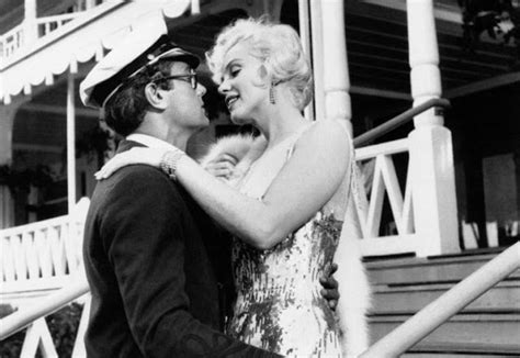 Acorazado Cin Filo Francisco Huertas Hern Ndez Some Like It Hot B Wilder Mary