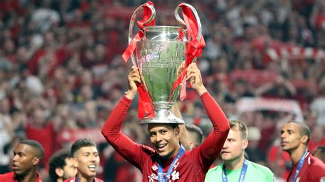 Virgil Van Dijk Contract Liverpool Defender In Talks On Anfield Future