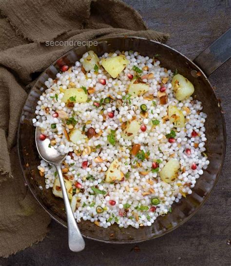 Maharashtrian Sabudana Khichdi Recipe