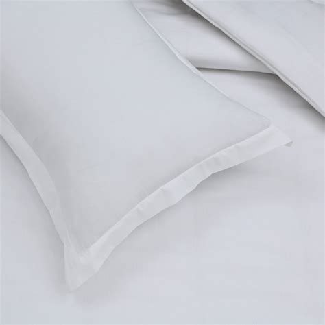 Ruvanti 100 Egyptian Quality Cotton Duvet Cover Set 3 Piece 200 Tc