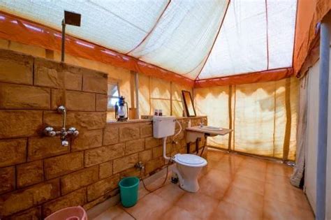 Polyster Fabric White Bathroom Tent Outdoor At Rs 4500 In New Delhi