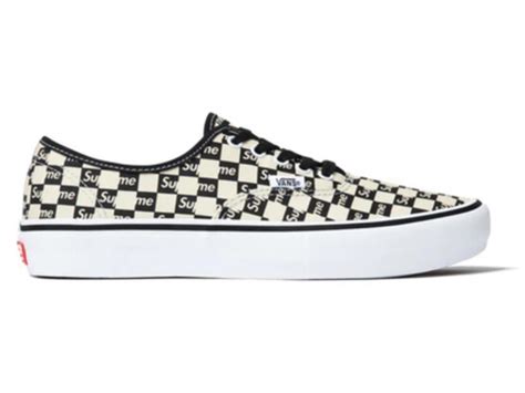 สนีกเกอร์ Vans Authentic Supreme Black Checker Logo Sasom