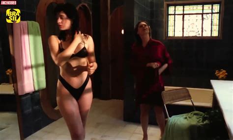 Naked Cláudia Raia in Matou a Família e Foi ao Cinema