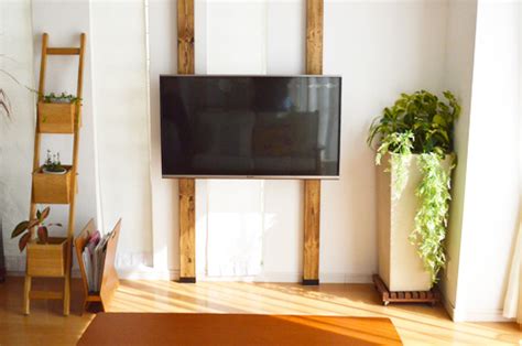 賃貸向けdiy！ディアウォールと2x4でテレビ壁掛けエースオブパーツ