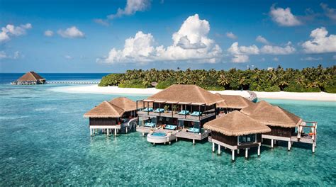 Find A Snow Room Bamboo Scrubs And More At This Maldives Haven