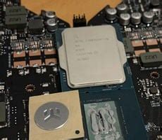 NVIDIA S GeForce RTX 4080 FE Exposes Its Bare PCB Bits In A Naked Photo