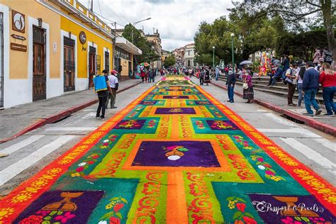 Guatemalans Commemorate Holy Week With Colorful Street Carpets