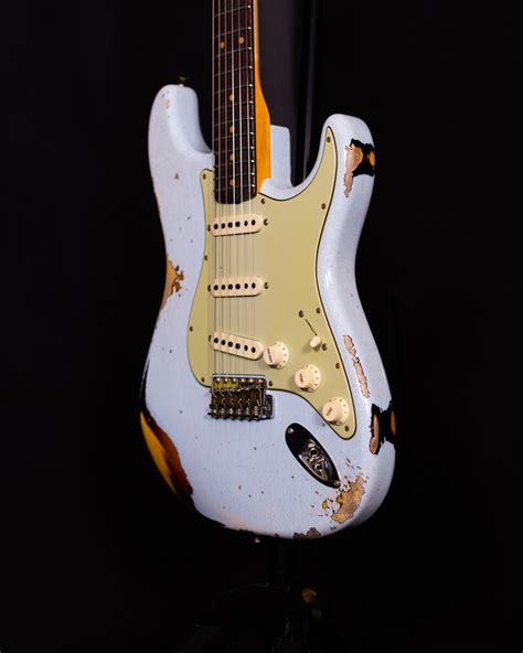 Fender Custom Shop 61 Stratocaster Heavy Relic Super Faded Aged Sonic Blue Over 3 Color