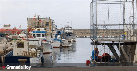 Los Pescadores Andaluces Anuncian Huelga A Principio De A O Por Los