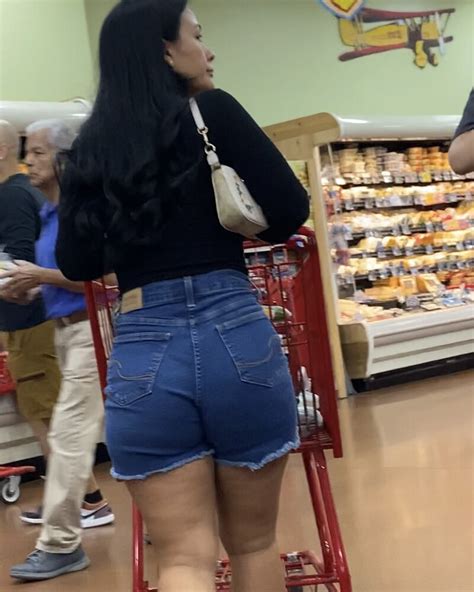 Short Sexy Latina Milf Short Shorts Volleyball Forum