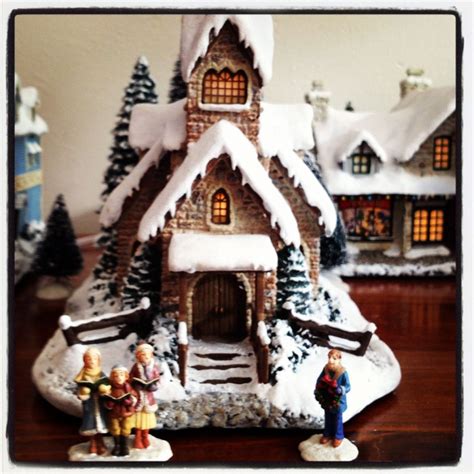 Thomas Kinkade Hawthorne Village Christmas 2022 – Get Christmas 2022 Update