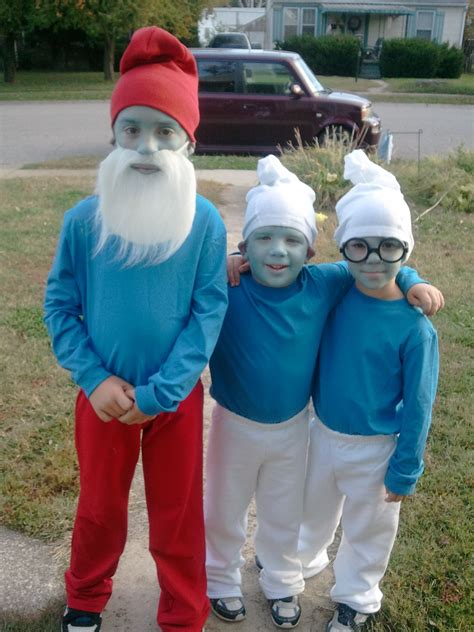 Home made smurf costumes. | Schlumpf kostüm, Kostüme selber machen ...
