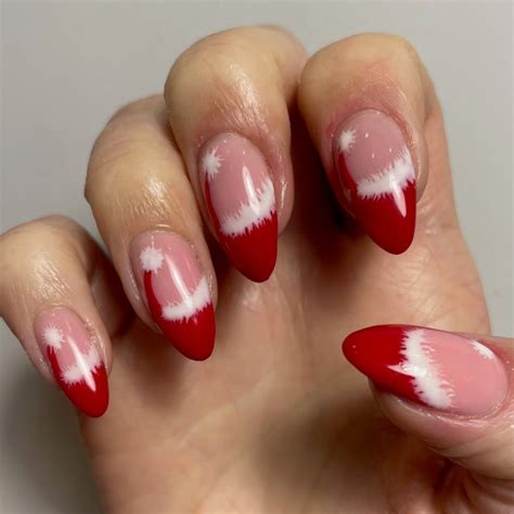 Santa Hat Nail Design Scratch