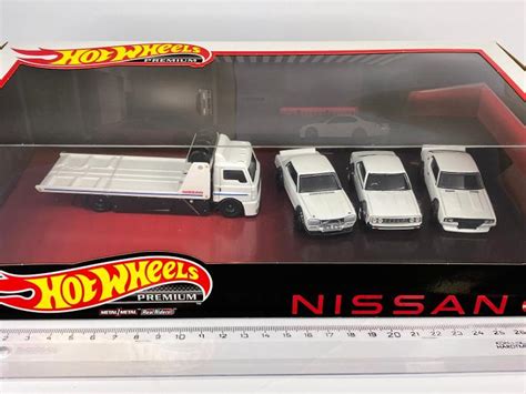 Hot Wheels Team Transport Diorama Nissan Premium Real Riders Aukro