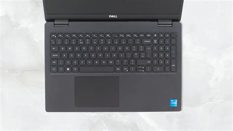 Dell Latitude 15 3530 - Top 5 Pros and Cons | LaptopMedia.com