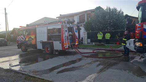 Rápido accionar de los bomberos permitió controlar incendio en una