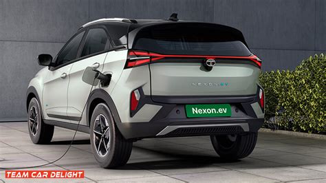 Tata Nexon Ev Vs Mahindra XUV400 EV Which Electric SUV Is Worth