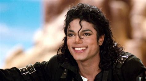 H 11 Anos O Mundo Perdia O Rei Do Pop Michael Jackson