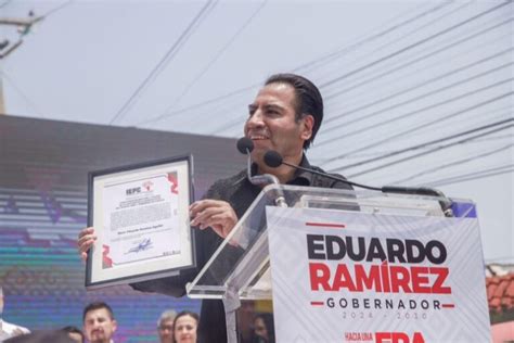 Eduardo Ram Rez Recibe Constancia Que Lo Reconoce Como Gobernador