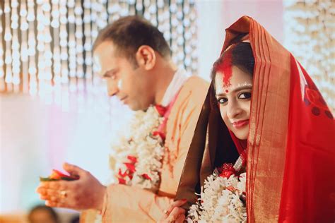 Get The Perfect Background For Your Bengali Wedding Photography