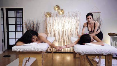 Shay Sights Vina Skyy And Harley Haze Having Lesbian Some Massage Photos