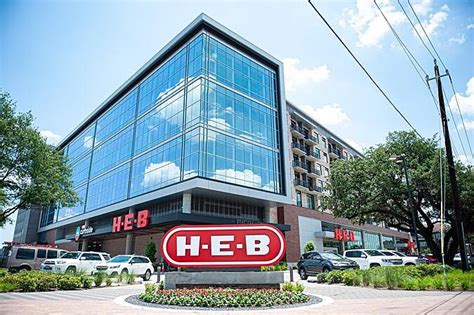 Washington / Heights HEB Store by Correct Electric