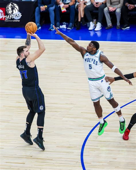 Luka Doncic S Clutch Three Pointer Seals Game 2 Victory For Mavericks