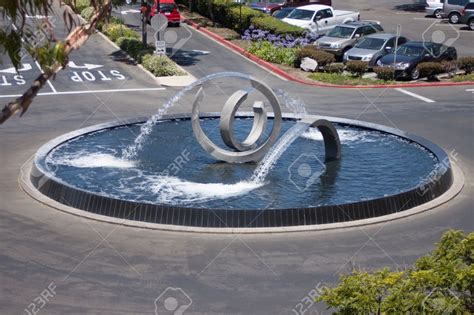modern fountain - Google Search | Fountain | Pinterest | Modern fountain