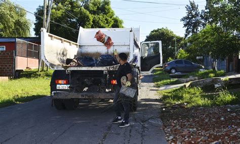 Continúan Los Operativos De Descacharrización Para Prevenir El Dengue