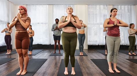 Hatha Yoga Vs Vinyasa Yoga The Key Differences ClassPass Blog