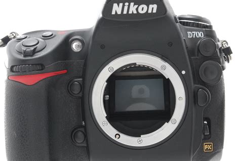 Mint S C Nikon D Mp Digital Slr Dslr Camera Body From