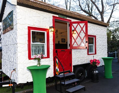 The Thatch Pub | New York State Mobile Irish Pub 