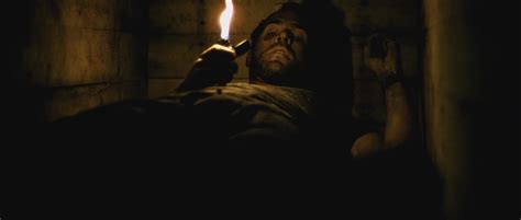 Buried (2010) stills and screengrabs | SHOT.CAFE 