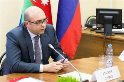 Руслан Алиев получил медаль МИД России - Minval.az