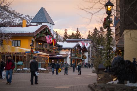 Vail Lodging & Ski Vacation Packages | Rocky Mountain Getaways | Lodging and Ski Vacation Packages