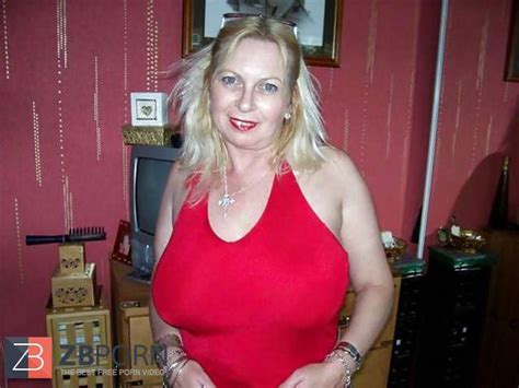 Huge Chested Miss Lesley Part ZB Porn