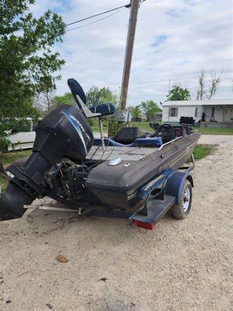 2002 Raycraft 17 Foot Bass Boat For Sale In Schertz Tx Offerup