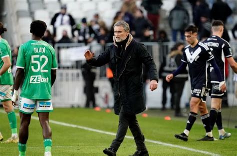 Mercato Asse Le Départ De Victor Lobry De Saint Etienne Se Précise