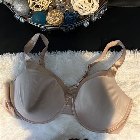 Vanity Fair Intimates And Sleepwear Vanity Fair Underwire Padded Bra Size42d Worn Only Once