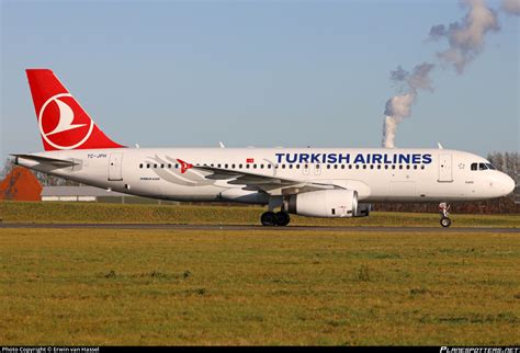 TC JPH Turkish Airlines Airbus A320 232 Photo By Erwin Van Hassel ID