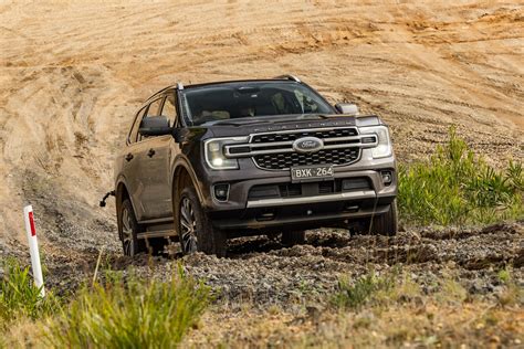 Best 4wd Suv Off Road Revealed Mu X Vs Landcruiser Vs Patrol Vs Defender Vs Everest Vs Lx600 Vs