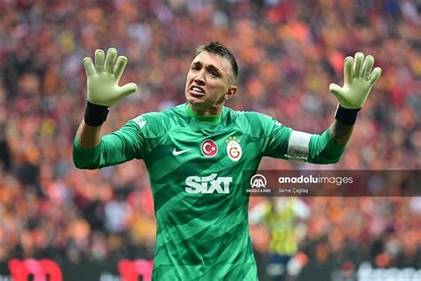 Fenerbah E Deplasmanda Galatasaray Ma Lup Etti