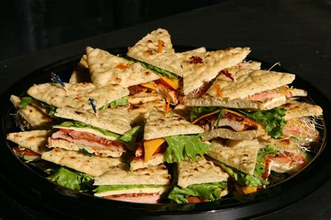 Flat Bread Sandwiches From Food For Thought Food Grilled Bbq Chicken