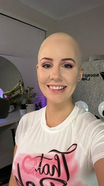 Nalopia Nude OnlyFans The Fappening Plus