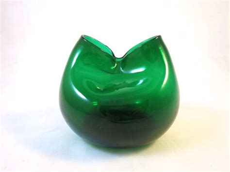 Vintage Blenko Pinch Vase Emerald Green Glass Round Pinched Green Glass Vase Bud Vases Art