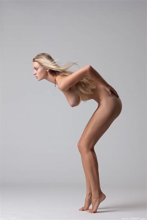 Amateur Girl Femjoy Porno Foto