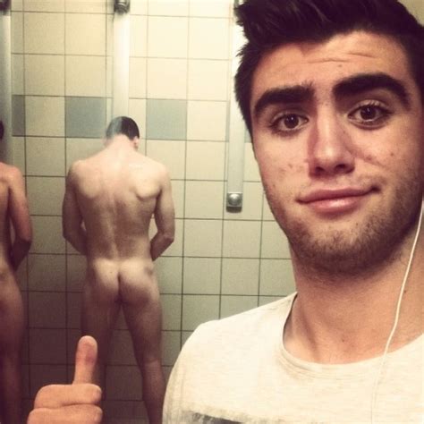 Thumbs Pro Naked Straight Men Horny Straight Guys Naked At