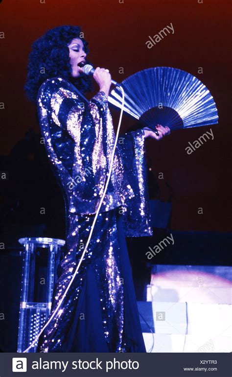 Donna Summer 1970s High Resolution Stock Photography and Images - Alamy