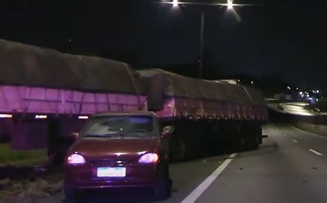 Caminhoneiro Tenta Prestar Socorro Em Rodovia E Acaba Morrendo Atropelado