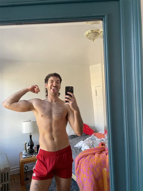 Hot Dudes Good Mood On Twitter RT Trippy Twunk Havin A Good Day